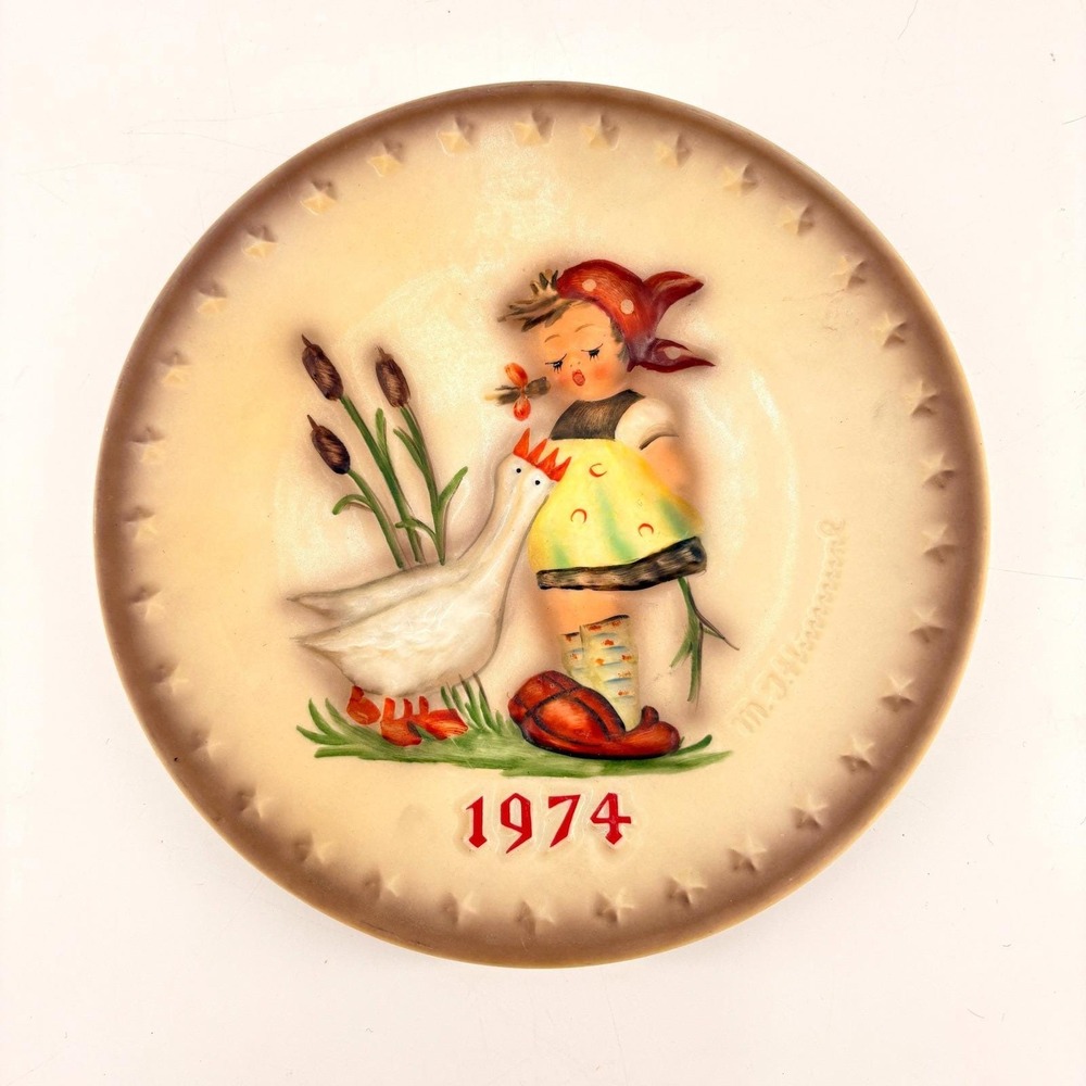 Vintage 1974‎ Hummel Annual Collector Plate Goebel Little Goose Wall Decor